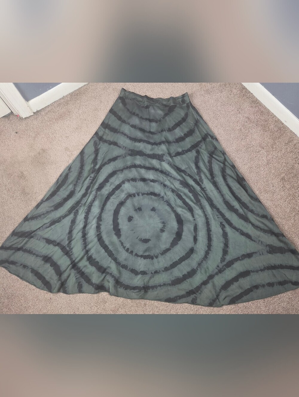 Tie-Dye A-Line Maxi Skirt in Olive and Black
